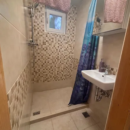 Szőlős Apartman *