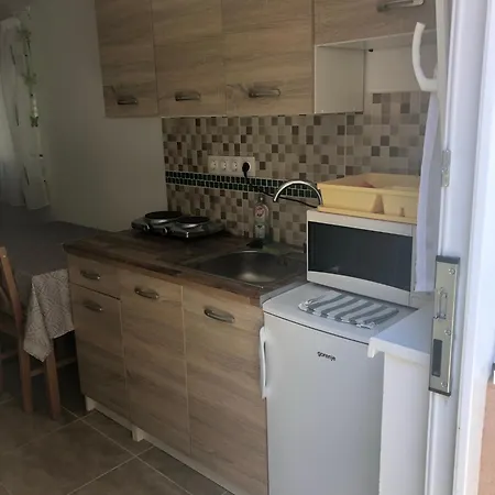 Szőlős Apartman *
